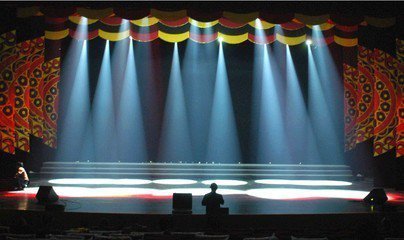 舞臺燈光布局的禁忌與注意事項