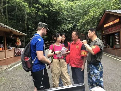 武陵源區 321 黨員志愿服務模式加快旅游復蘇升溫